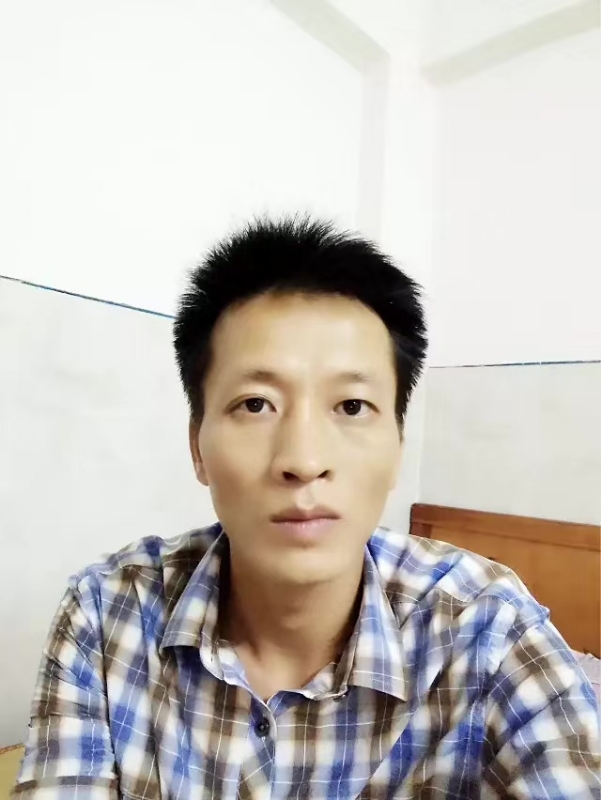 流年未亡的第一张照片--聊城相亲服务中心