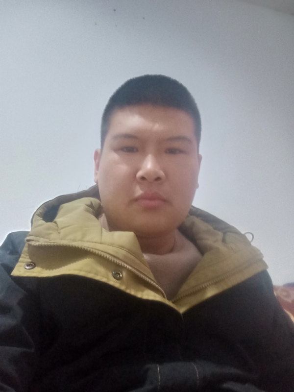 小辉辉2020的第一张照片--聊城相亲服务中心
