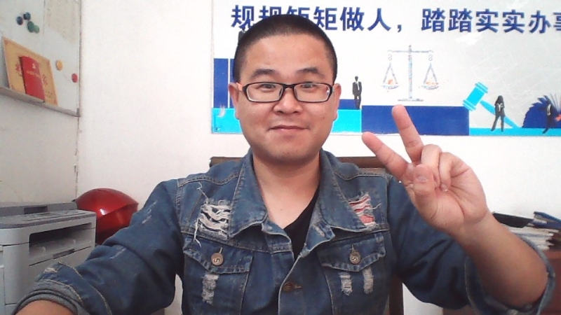 顾律师的第二张照片--聊城相亲服务中心