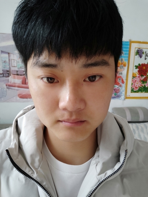 偏丶执的第二张照片--聊城相亲服务中心
