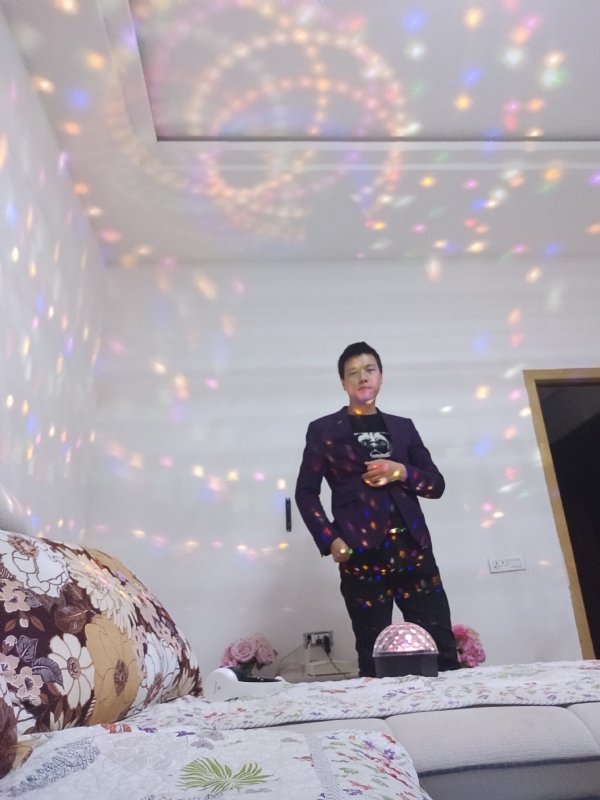 慕凡的第一张照片--聊城相亲服务中心