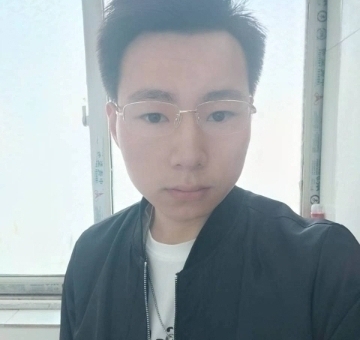 人在旅途的第一张照片--聊城相亲服务中心