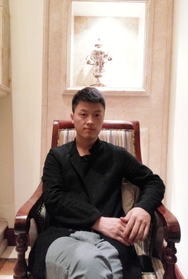 制片人杨亚林的第一张照片--聊城相亲服务中心