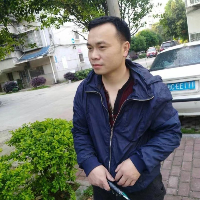 灰色足迹的第一张照片--聊城相亲服务中心