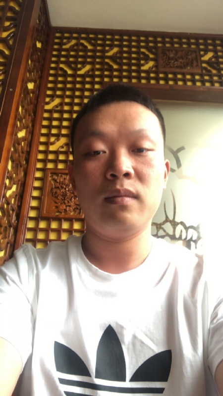 唐子龙的第一张照片--聊城相亲服务中心