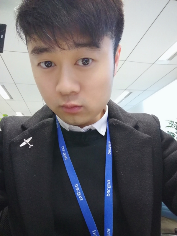 择一爱与被爱的第一张照片--聊城相亲服务中心