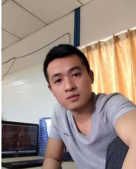 佛山喜欢你的第一张照片--聊城相亲服务中心