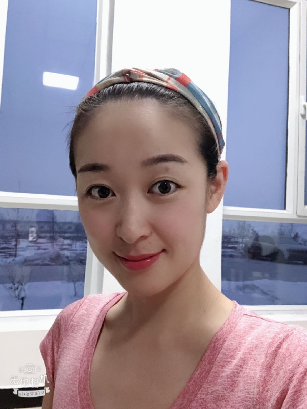浅笑的第一张照片--聊城相亲服务中心