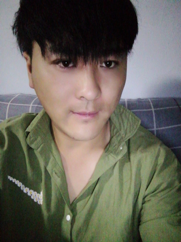 舍不得的第一张照片--聊城相亲服务中心
