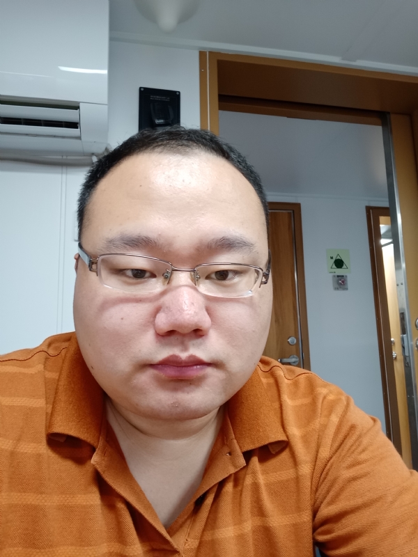 努力爱一次的第一张照片--聊城相亲服务中心