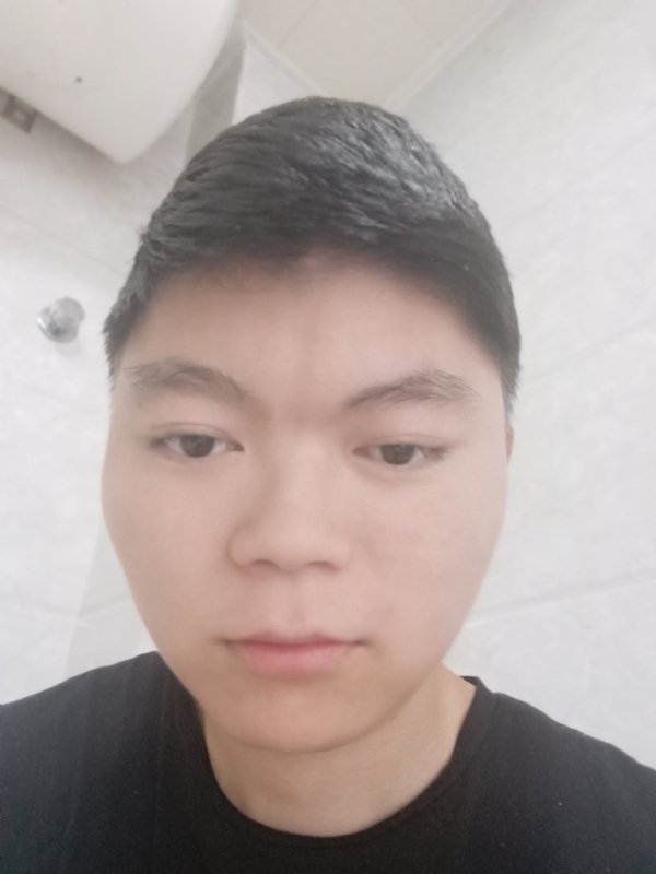 秦洋的第二张照片--聊城相亲服务中心