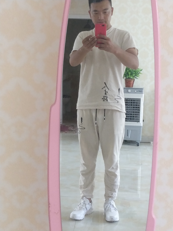 一天一根烟的第一张照片--聊城相亲服务中心