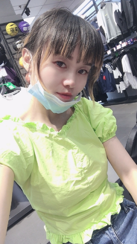 婀娜袅袅的第一张照片--聊城相亲服务中心