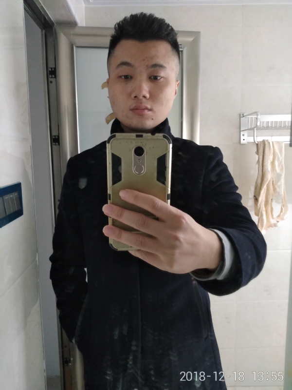 龙少爷的第一张照片--聊城相亲服务中心