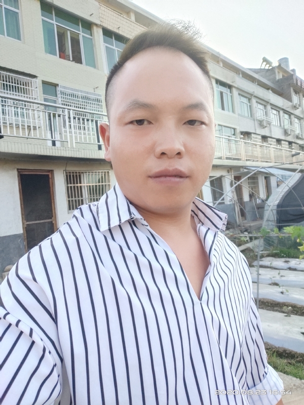 放弃曾经我带你走的第一张照片--聊城相亲服务中心