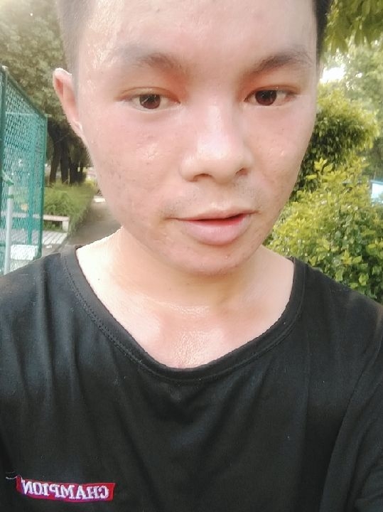 楠呐的第二张照片--聊城相亲服务中心