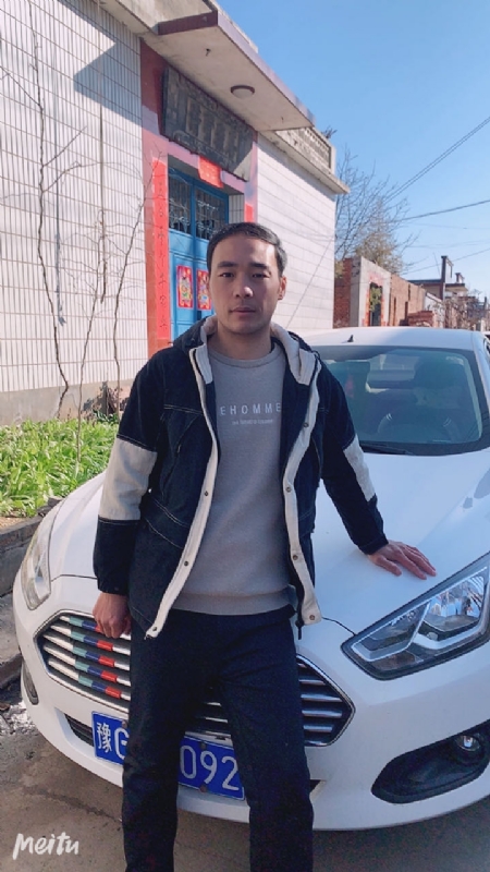 一片云的第一张照片--聊城相亲服务中心