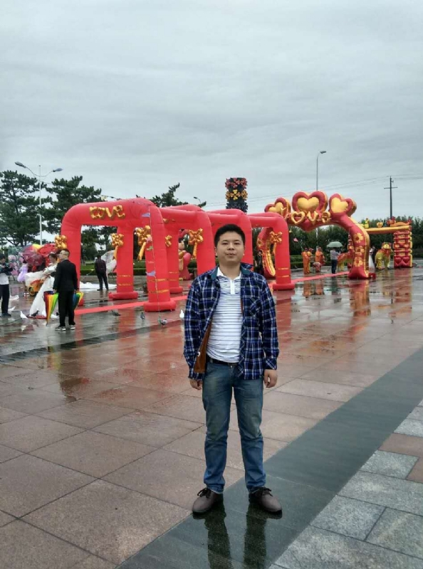 在奋斗的第三张照片--聊城相亲服务中心