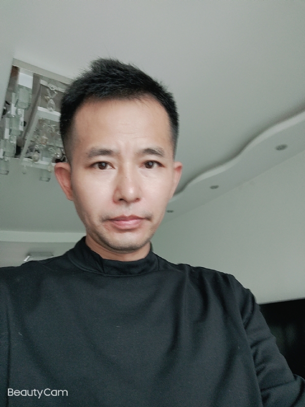 相伴今生的第一张照片--聊城相亲服务中心