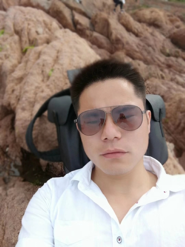 易听的第一张照片--聊城相亲服务中心
