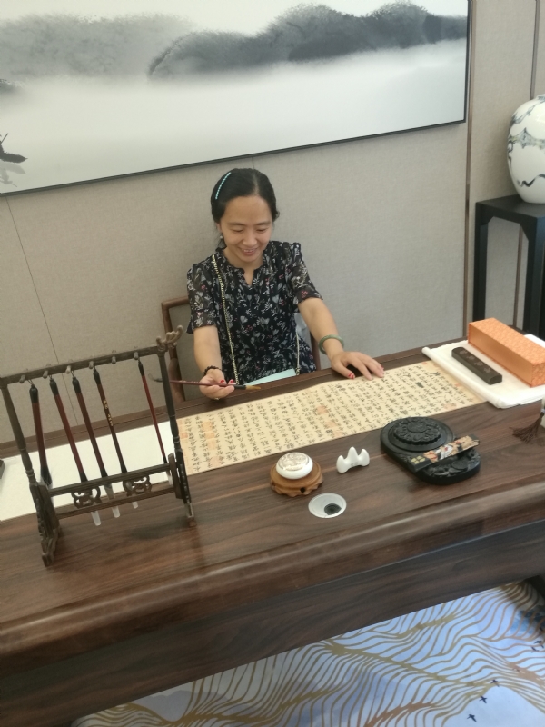 anna的第一张照片--聊城相亲服务中心