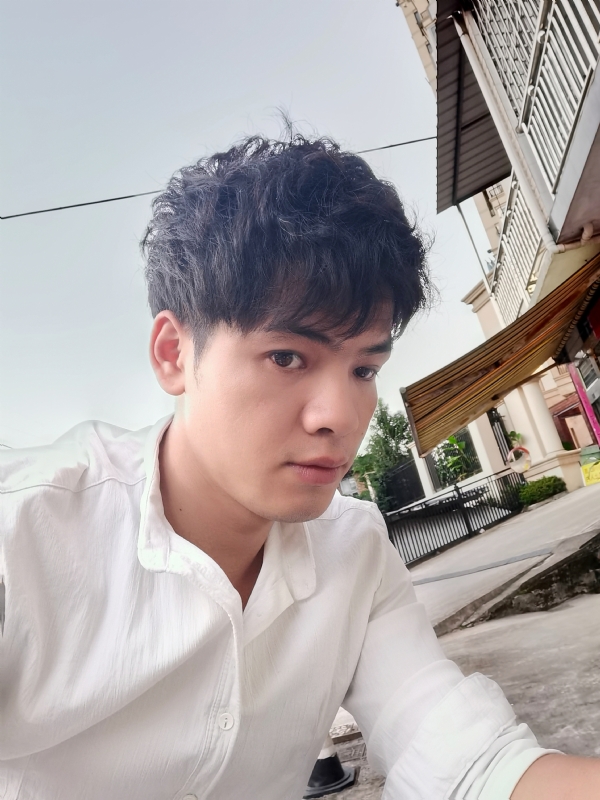 幕后老板的第一张照片--聊城相亲服务中心