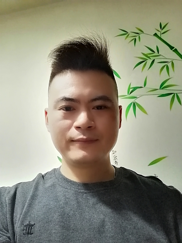阿旭的第一张照片--聊城相亲服务中心