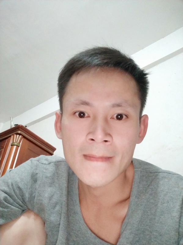 小马的第一张照片--聊城相亲服务中心