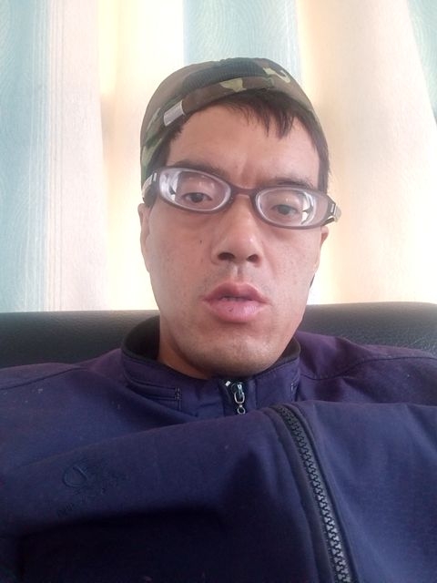 等待有缘人的第一张照片--聊城相亲服务中心