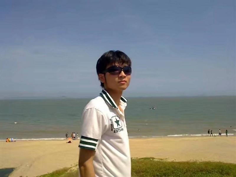 阿俊的第一张照片--聊城相亲服务中心