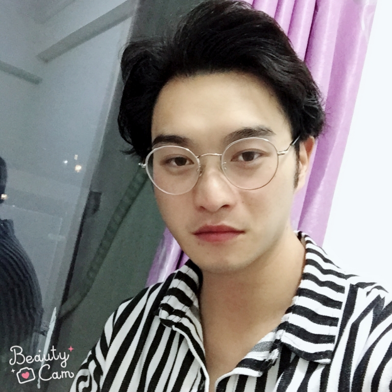 四月的第二张照片--聊城相亲服务中心