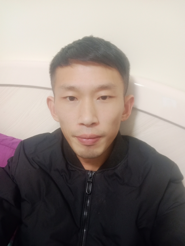 亮儿的第一张照片--聊城相亲服务中心