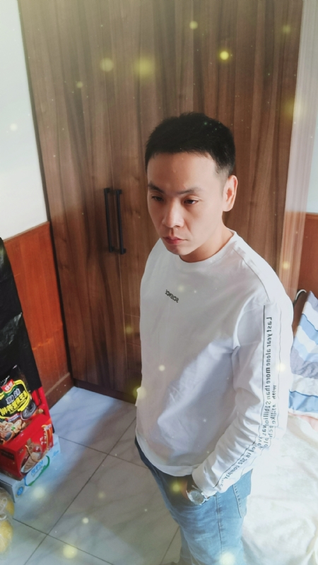 没有蜡笔的小航的第三张照片--聊城相亲服务中心