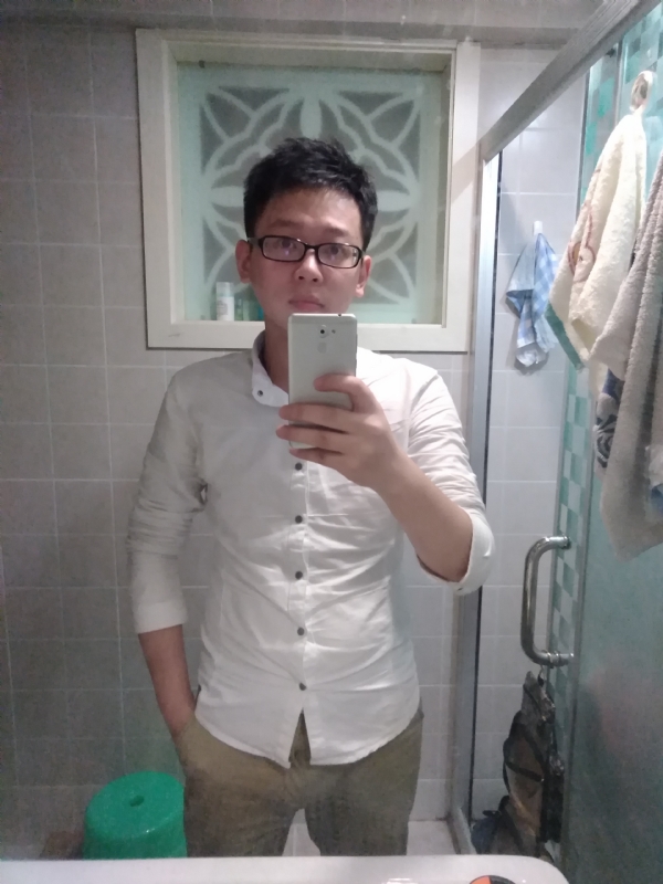 花谢魂伤的第二张照片--聊城相亲服务中心