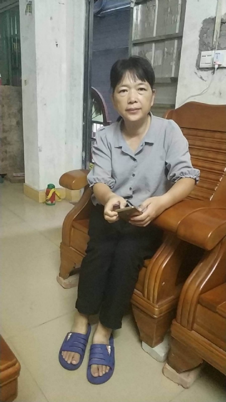 浮萍的第一张照片--聊城相亲服务中心