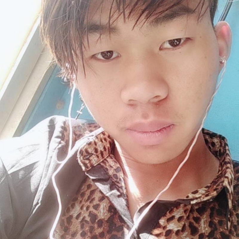 少年不在少的第三张照片--聊城相亲服务中心