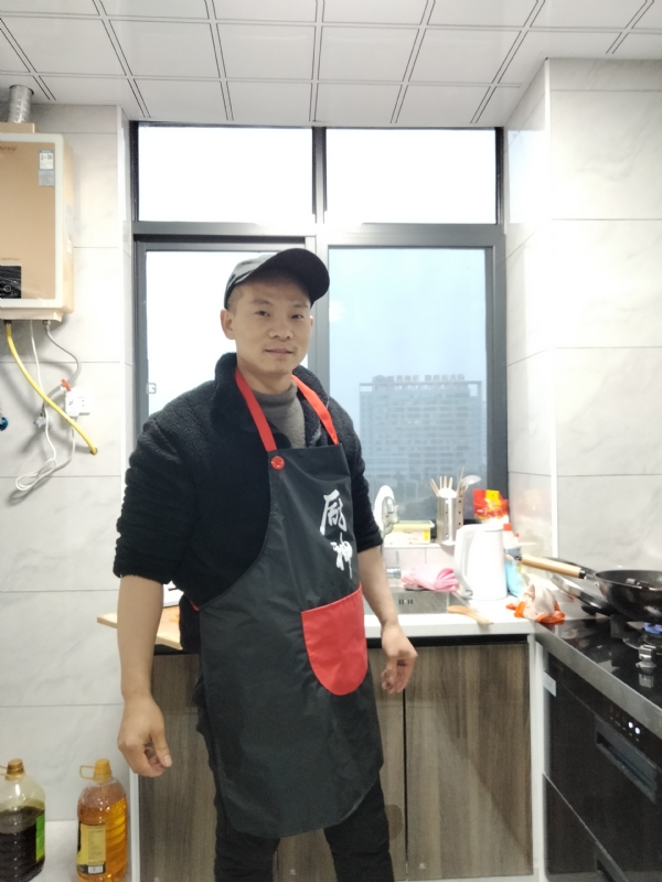 国宝的第一张照片--聊城相亲服务中心