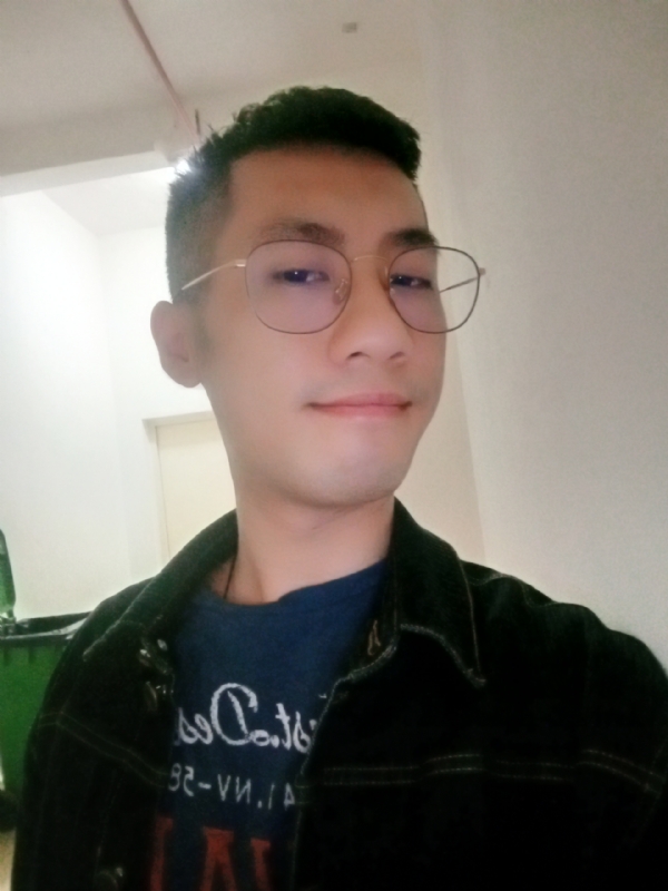 赫兹的第一张照片--聊城相亲服务中心