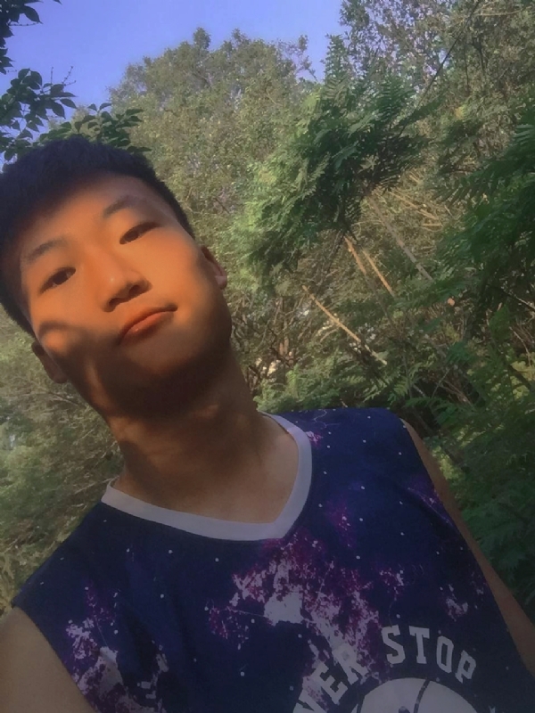 夏日的第一张照片--聊城相亲服务中心