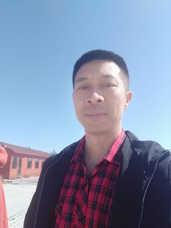 风滚草的坚持的第一张照片--聊城相亲服务中心
