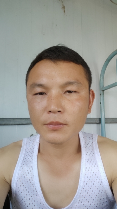 善良的人的第一张照片--聊城相亲服务中心