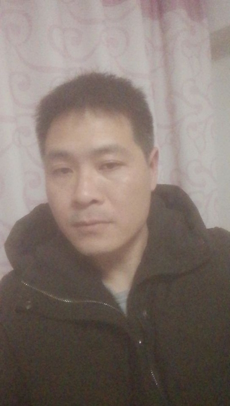 把头抬起来的第一张照片--聊城相亲服务中心
