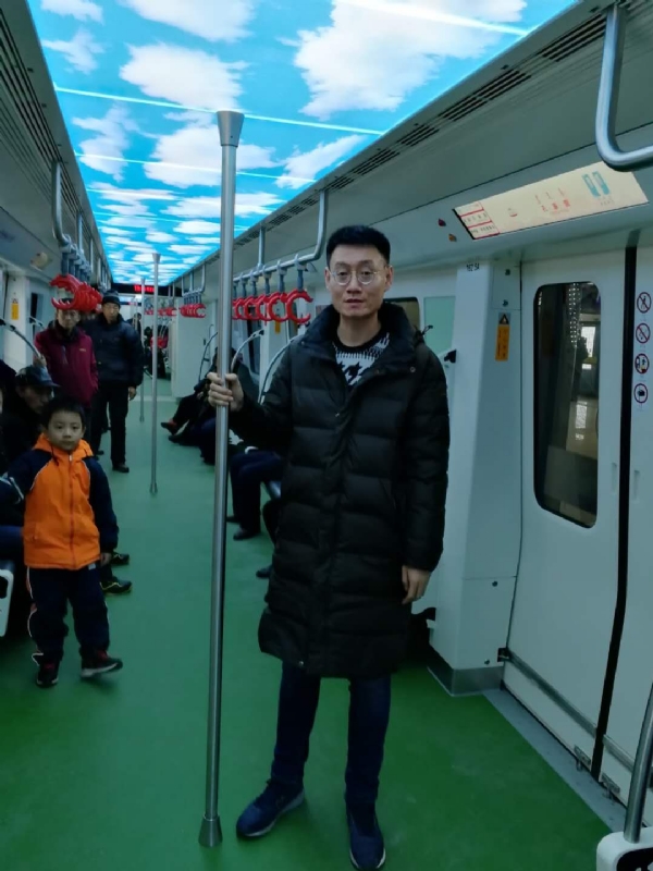朱利安的第一张照片--聊城相亲服务中心