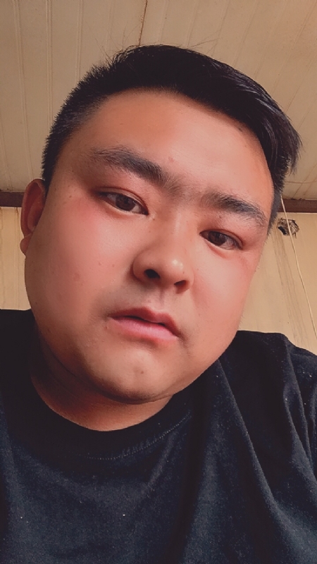 爱我所爱的第一张照片--聊城相亲服务中心