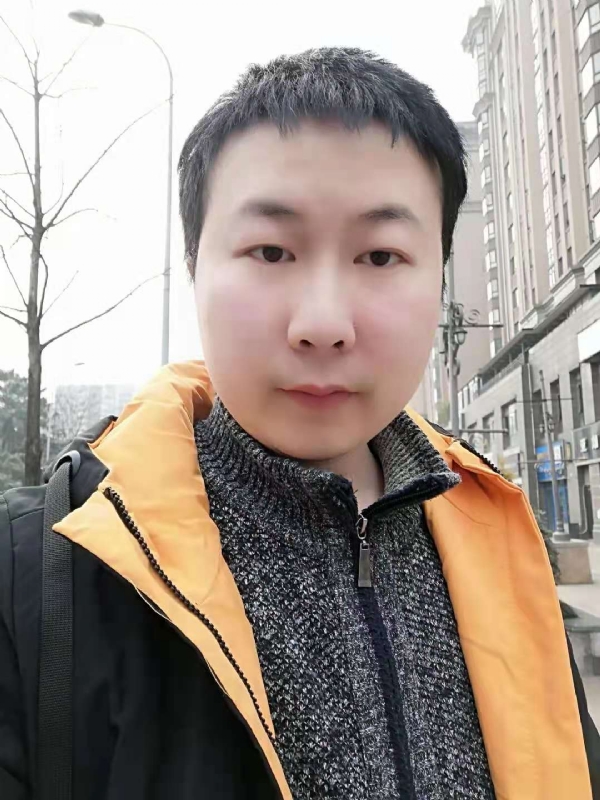 李李的第一张照片--聊城相亲服务中心