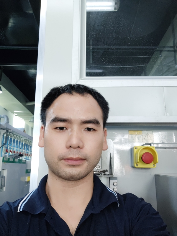 黄伟的第一张照片--聊城相亲服务中心