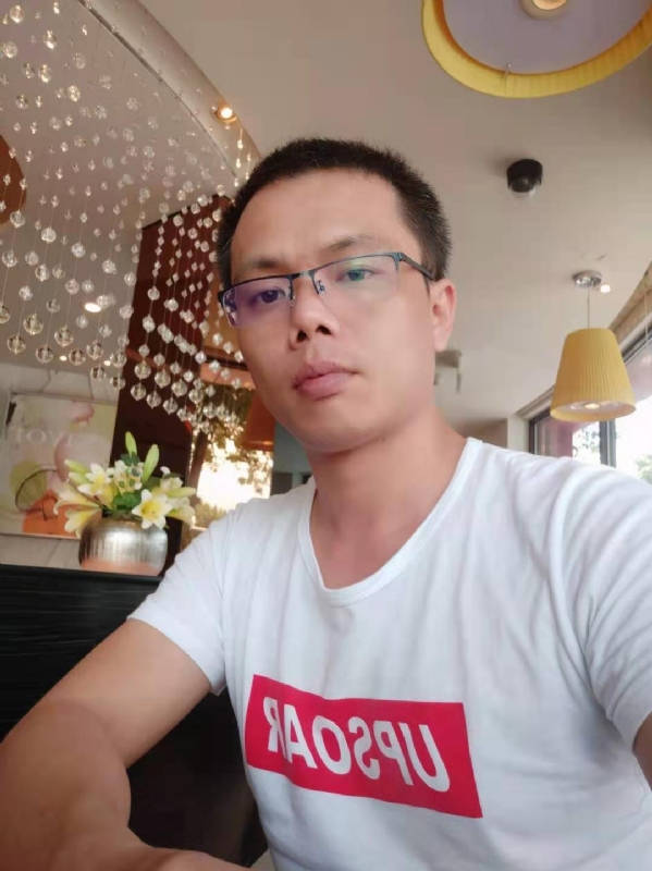 叶寒君的第三张照片--聊城相亲服务中心