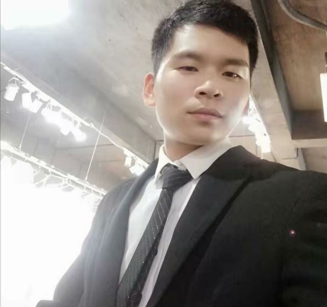 凌晨三点三分的第一张照片--聊城相亲服务中心