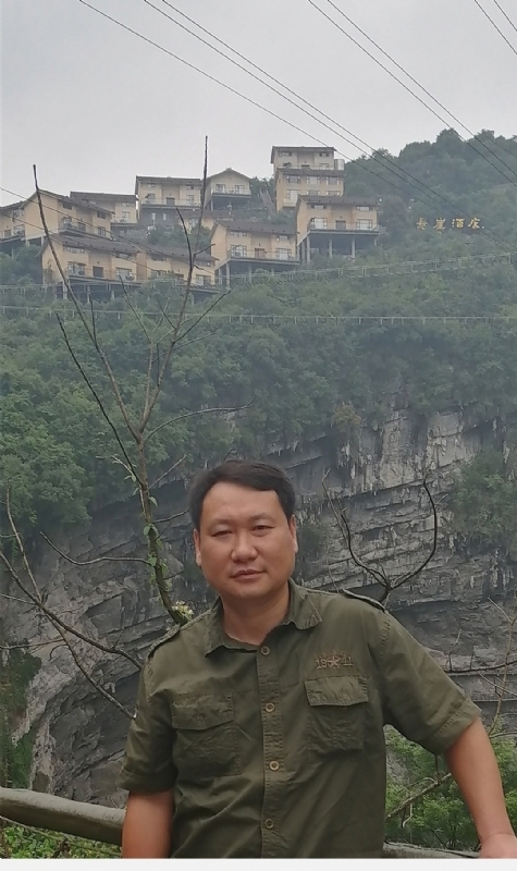 迷彩人生的第一张照片--聊城相亲服务中心