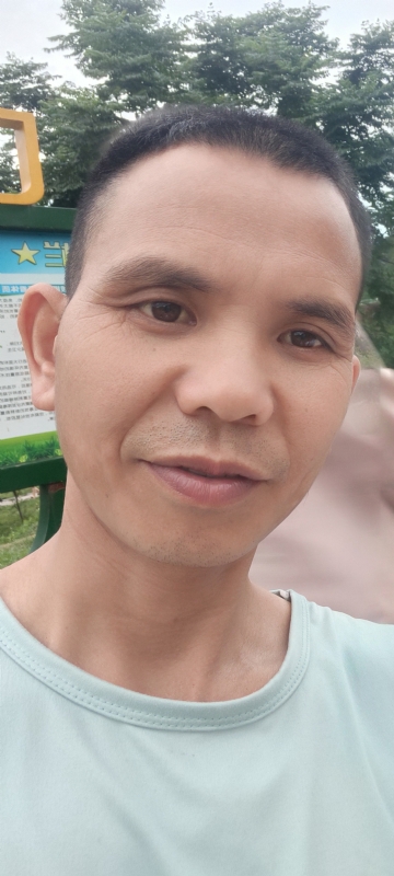 找个相爱的人结婚的第一张照片--聊城相亲服务中心